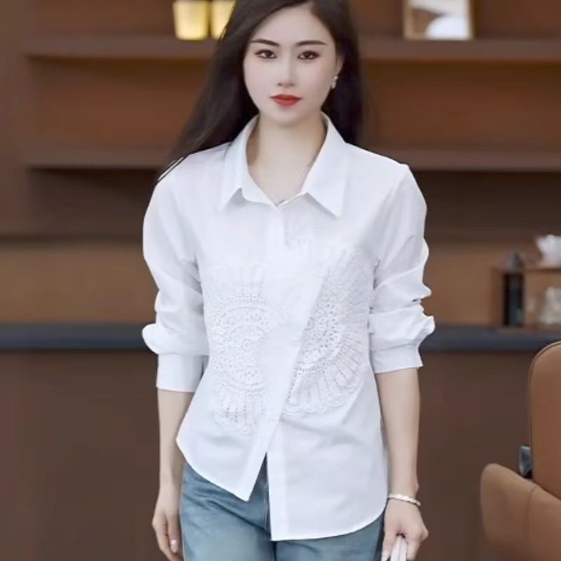 เสื้อเชิ้ตผู้หญิงแบบตัดต่อ