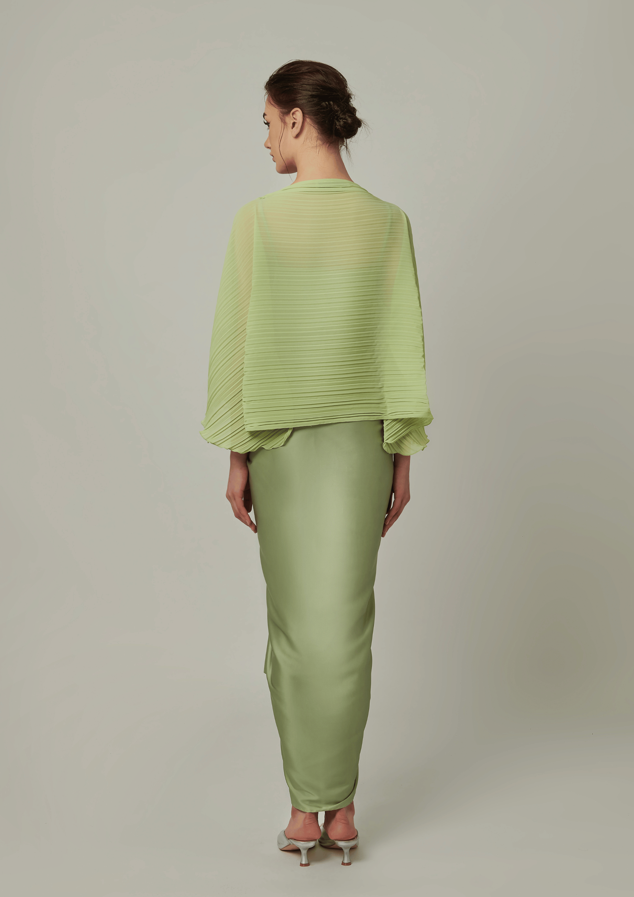 LANA SET WITH SARONG