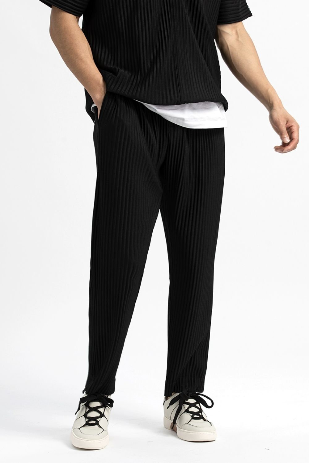 Men's Pleated Wild Pants Solid Color Straight Pants Casual Suit Trouse