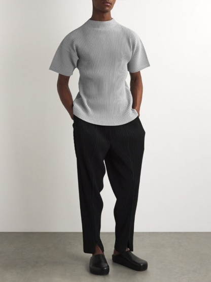 Men's Pleated Short Sleeve Turtleneck T-Shirt Fashion Plain Tee