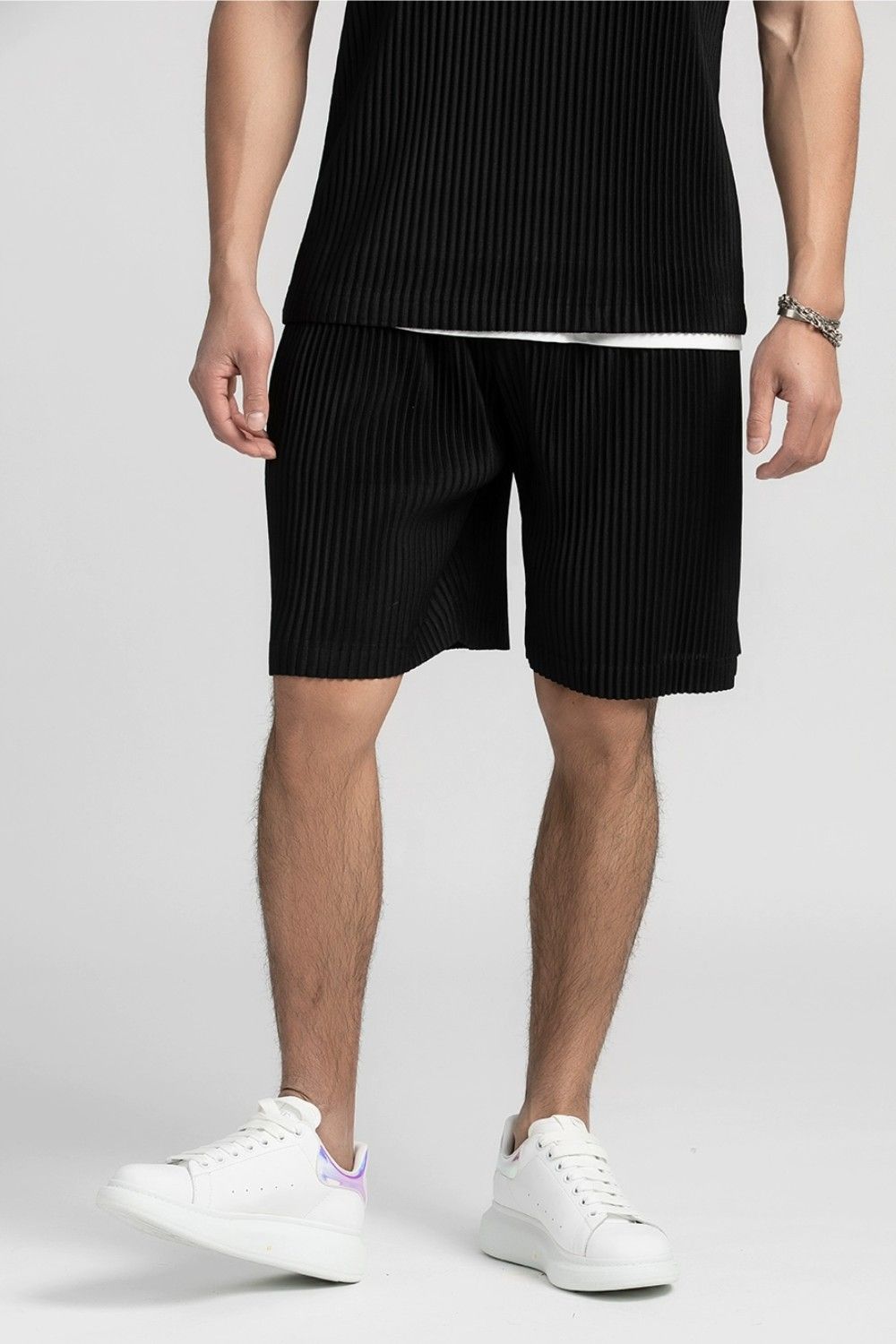 Men's Pleated Shorts Summer Breathable Casual Everyday Pants Drawstring Elastic Waist
