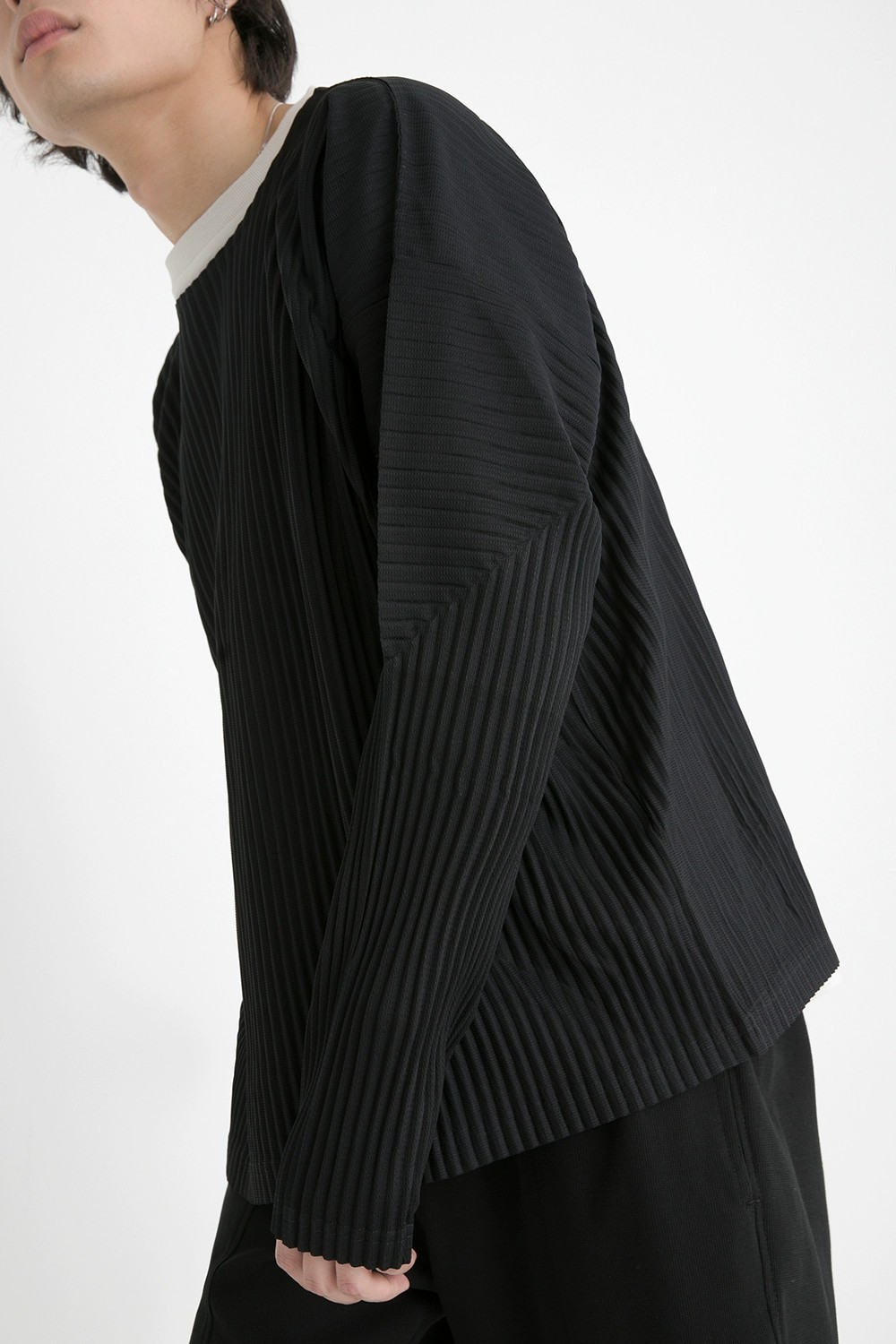 Men's Pleated Long Sleeve Plain T Shirt Japanese Streetwear Round Collar T-shirt