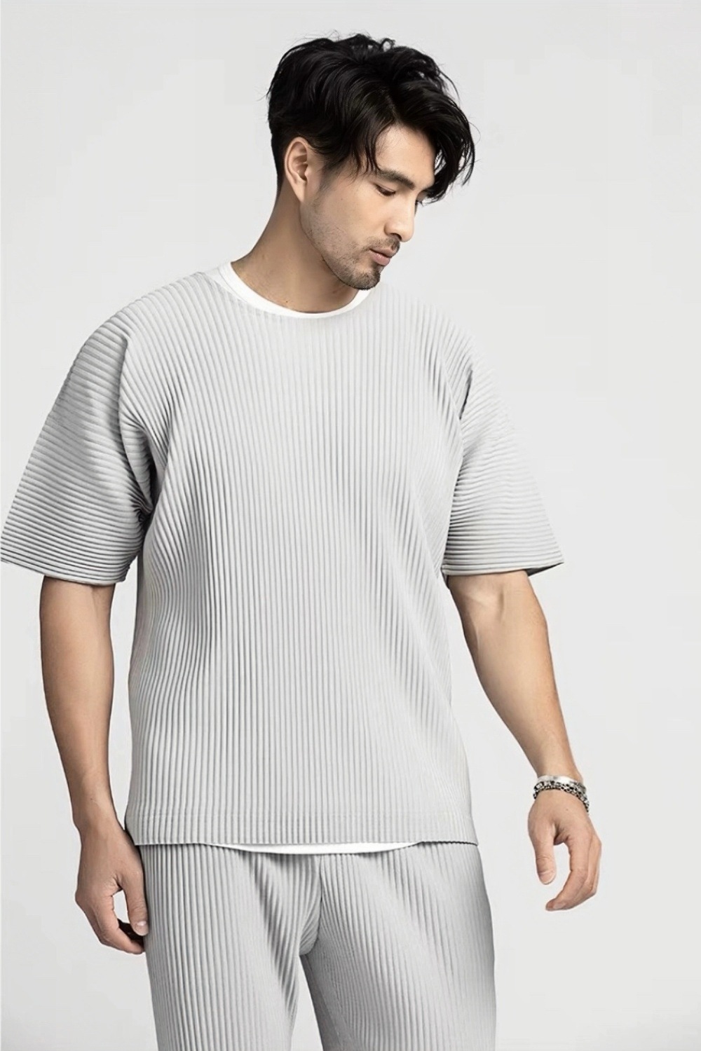 Men's Pleated Solid Short Sleeve T Shirt Round Collar Casual  Tee