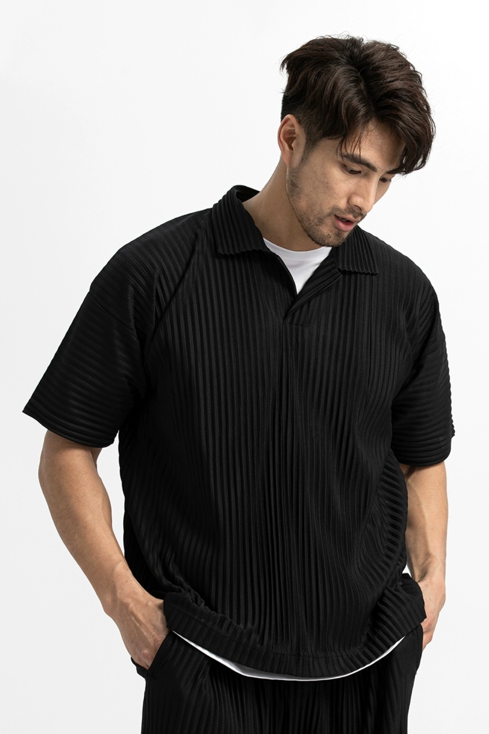 Men's Pleated Wild Pants Solid Color Straight Pants Casual Suit Trouse