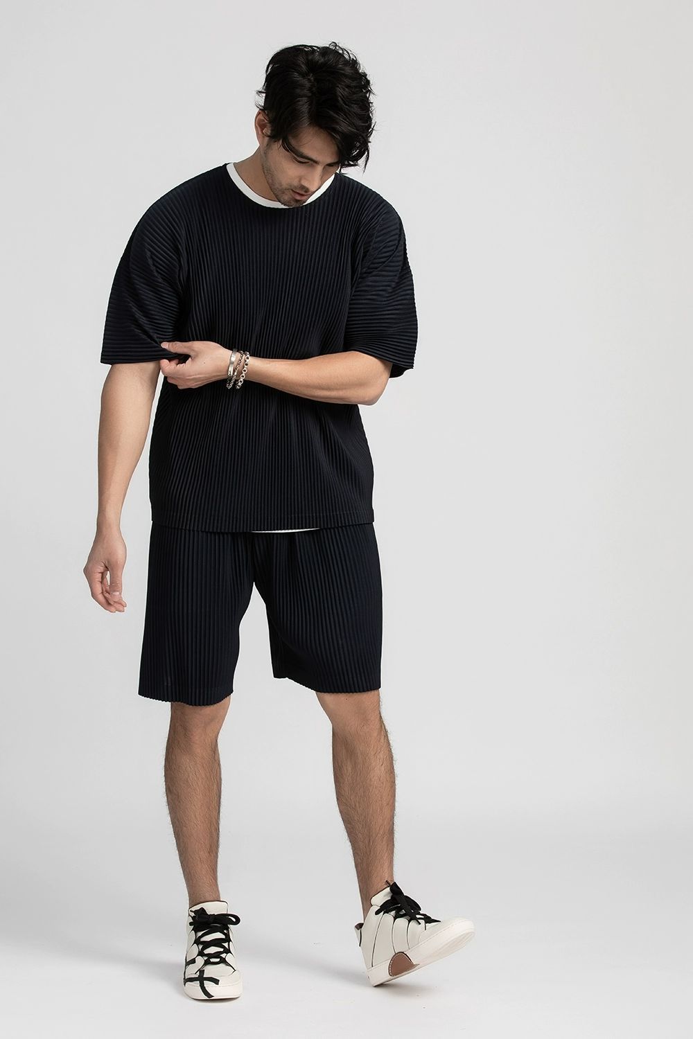 Men's Pleated Shorts Summer Breathable Casual Everyday Pants Drawstring Elastic Waist