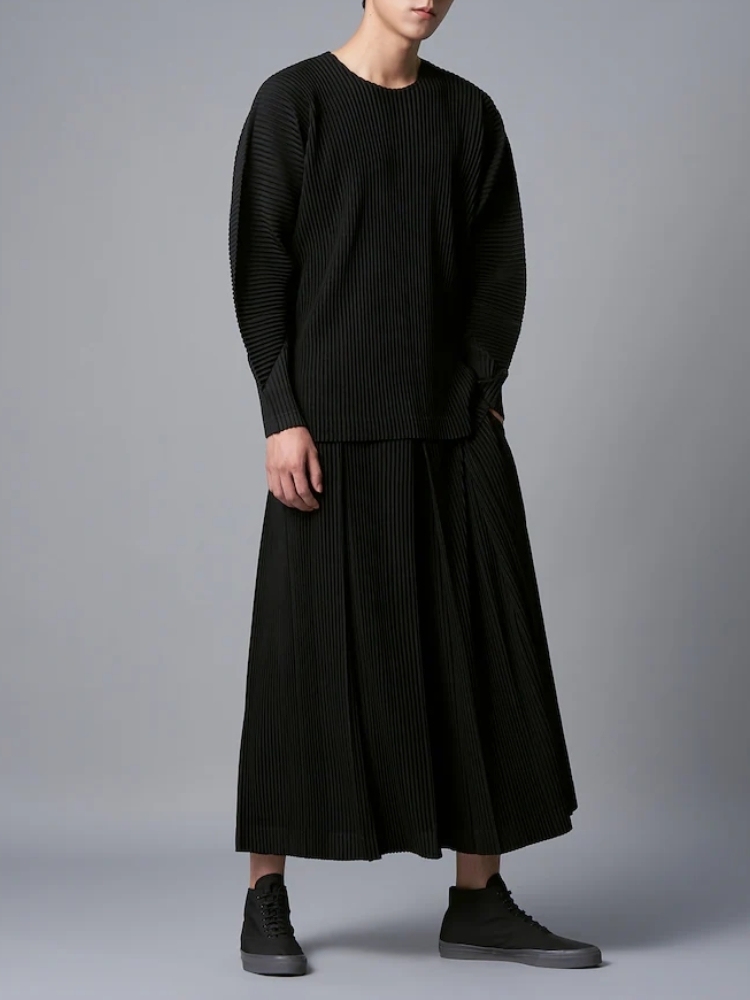 Men's Pleated Slit Long Sleeve T-Shirt Fashion Korean Streetwear Tshirts