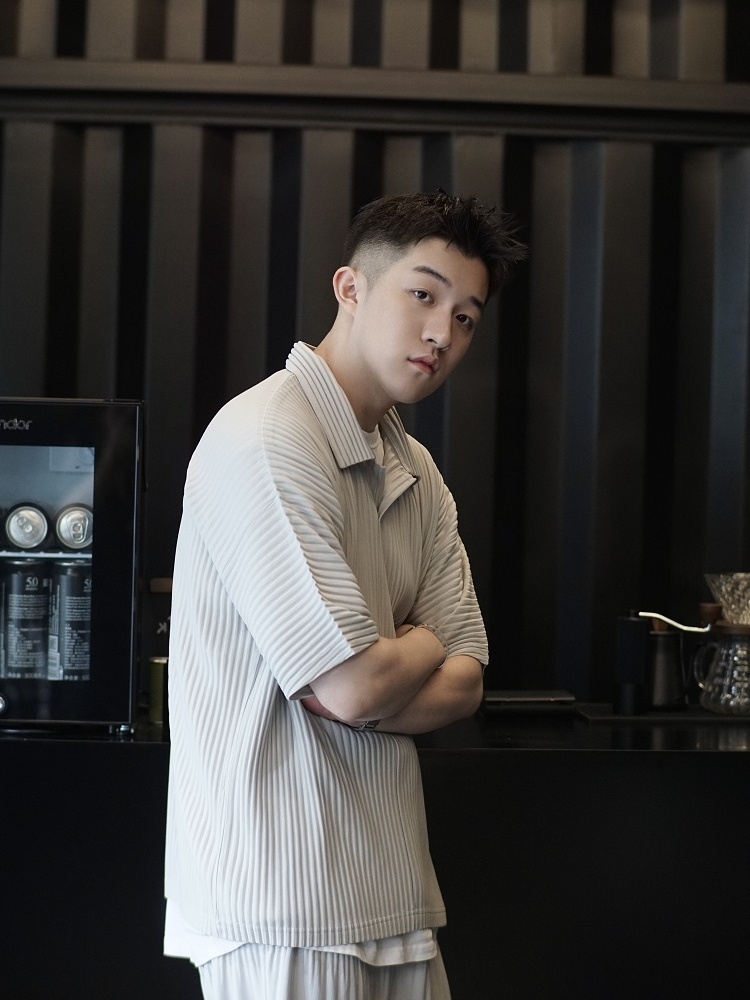 Men's Pleated Casual Polo Shirt Summer Versatile Classic Style