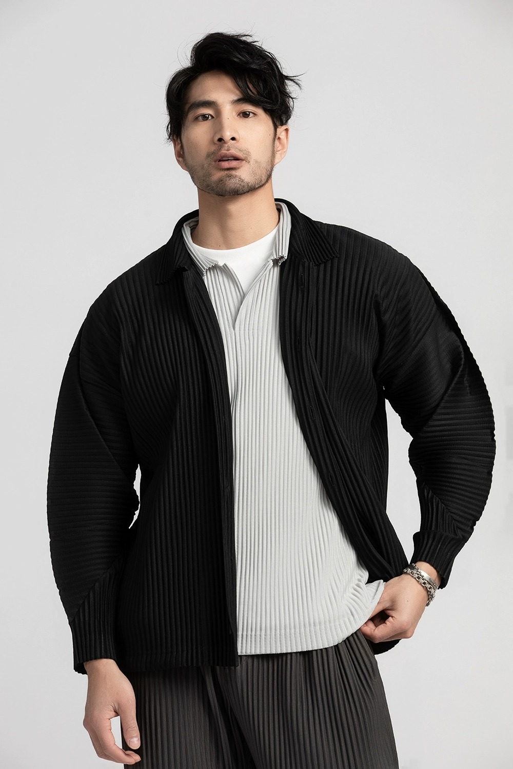 Men's Pleated Long Sleeve Shirt Casual Button Up Shirt