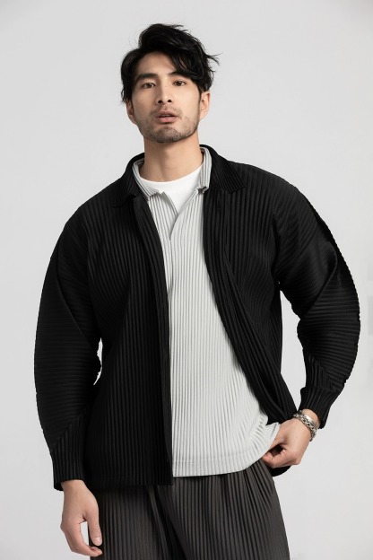 Men's Pleated Long Sleeve Shirt Casual Button Up Shirt