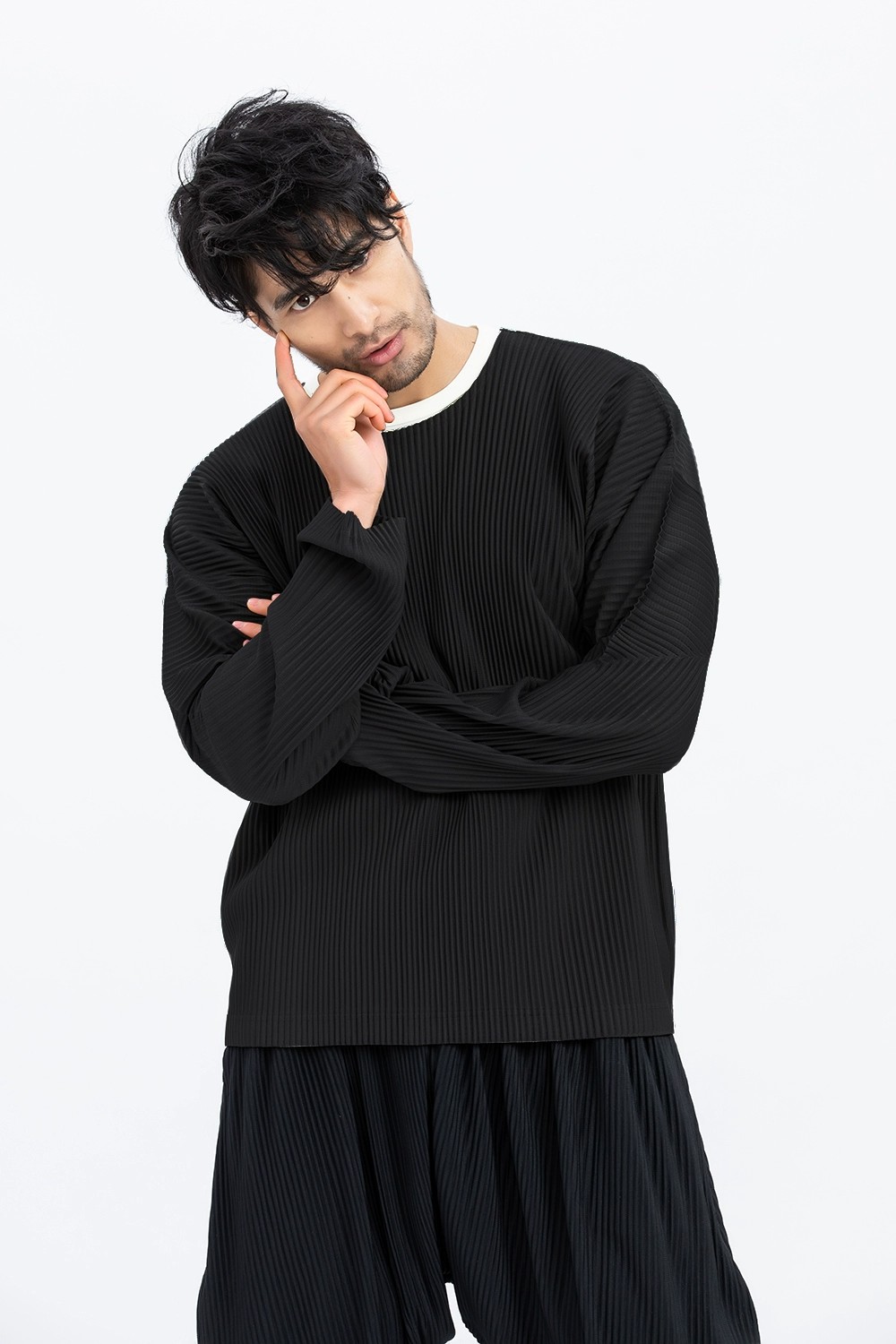 Men's Pleated Long Sleeve Plain T Shirt Japanese Streetwear Round Collar T-shirt