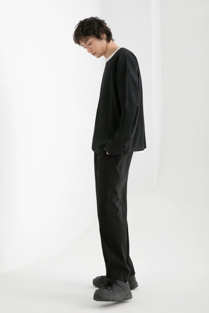 Men's Pleated Long Sleeve Plain T Shirt Japanese Streetwear Round Collar T-shirt