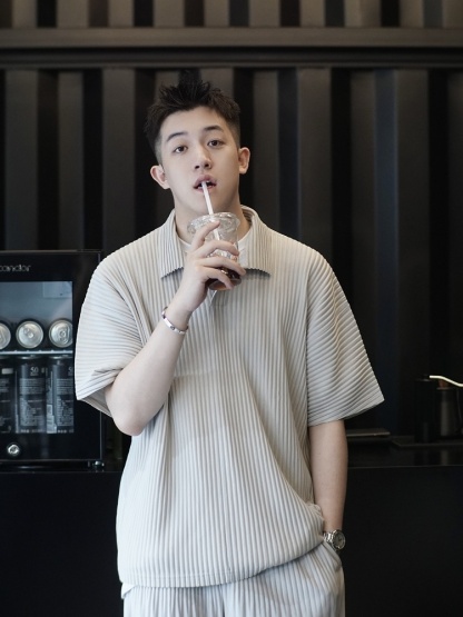 Men's Pleated Casual Polo Shirt Summer Versatile Classic Style