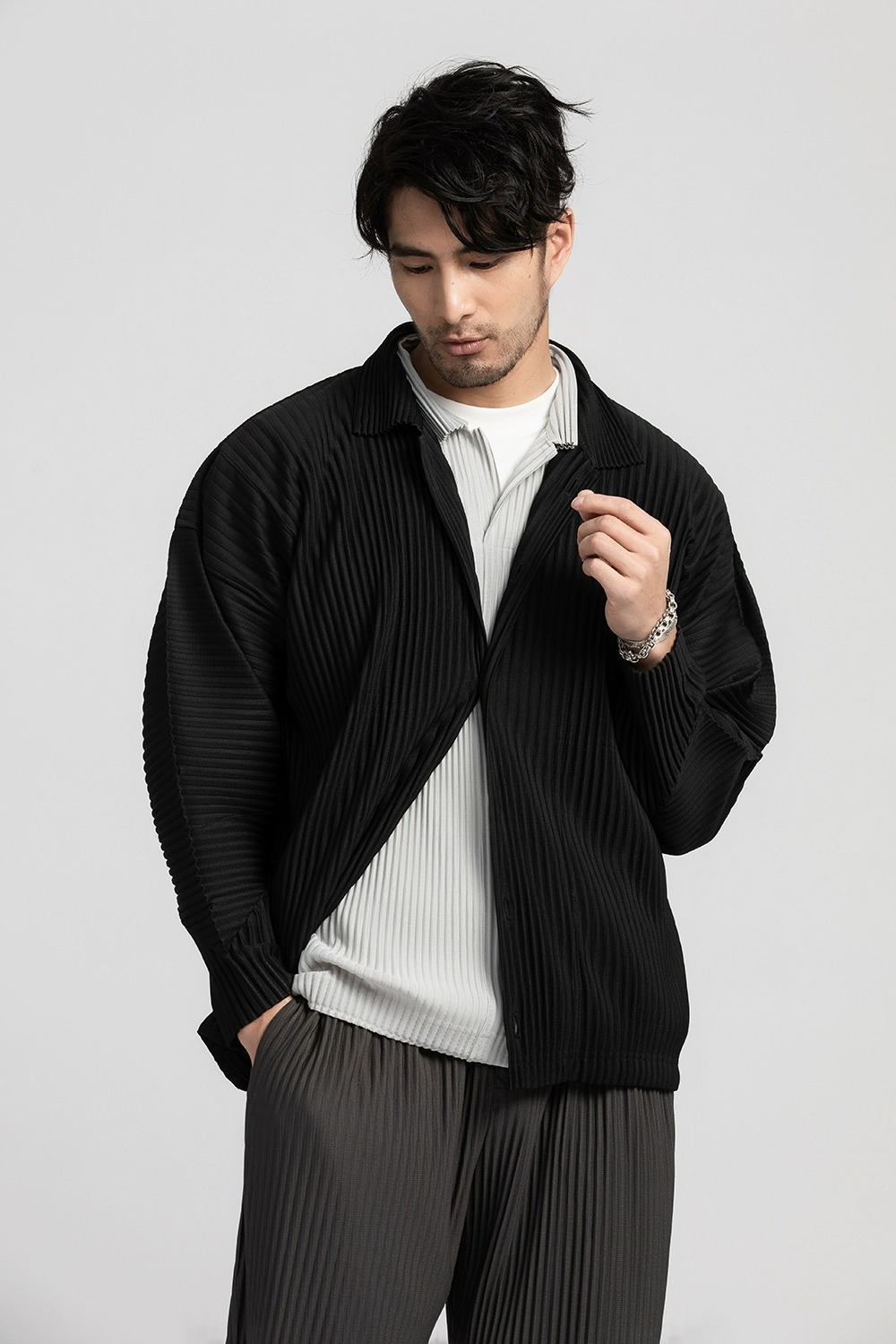 Men's Pleated Long Sleeve Shirt Casual Button Up Shirt