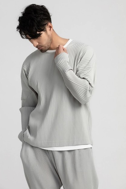 Men's Pleated Long Sleeve Plain T Shirt Japanese Streetwear Round Collar T-shirt