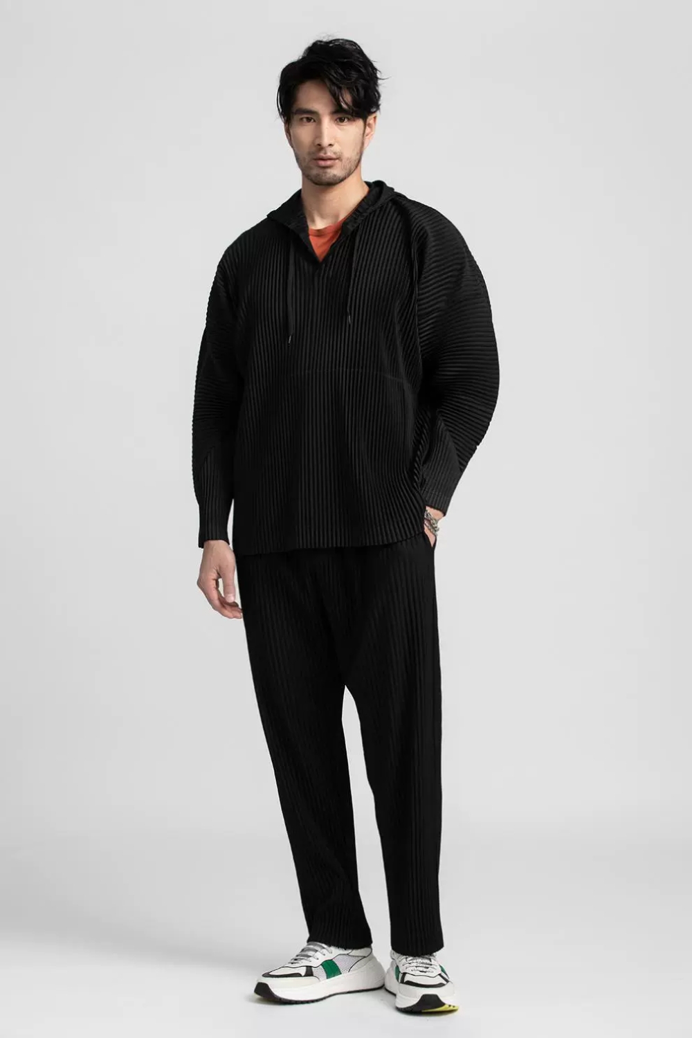 Men's Pleated Solid Long Sleeve Hoodies Loose Fit Hooded Sweatshirt