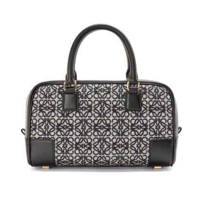 【LOEWE】Oggi雑誌掲載！泉里香さんも着用！アマソナ23 バッグ アナグラム 3way アナグラム