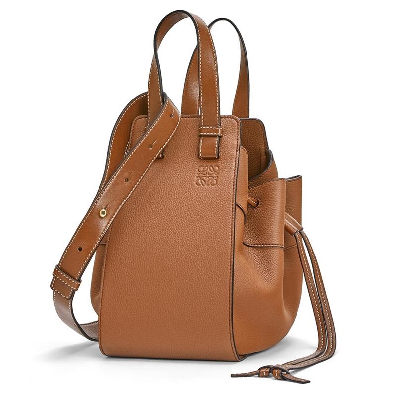 【LOEWE】即完売モデル！ Hammock★フェミニンスタイルが魅力★ハンモックバッグ