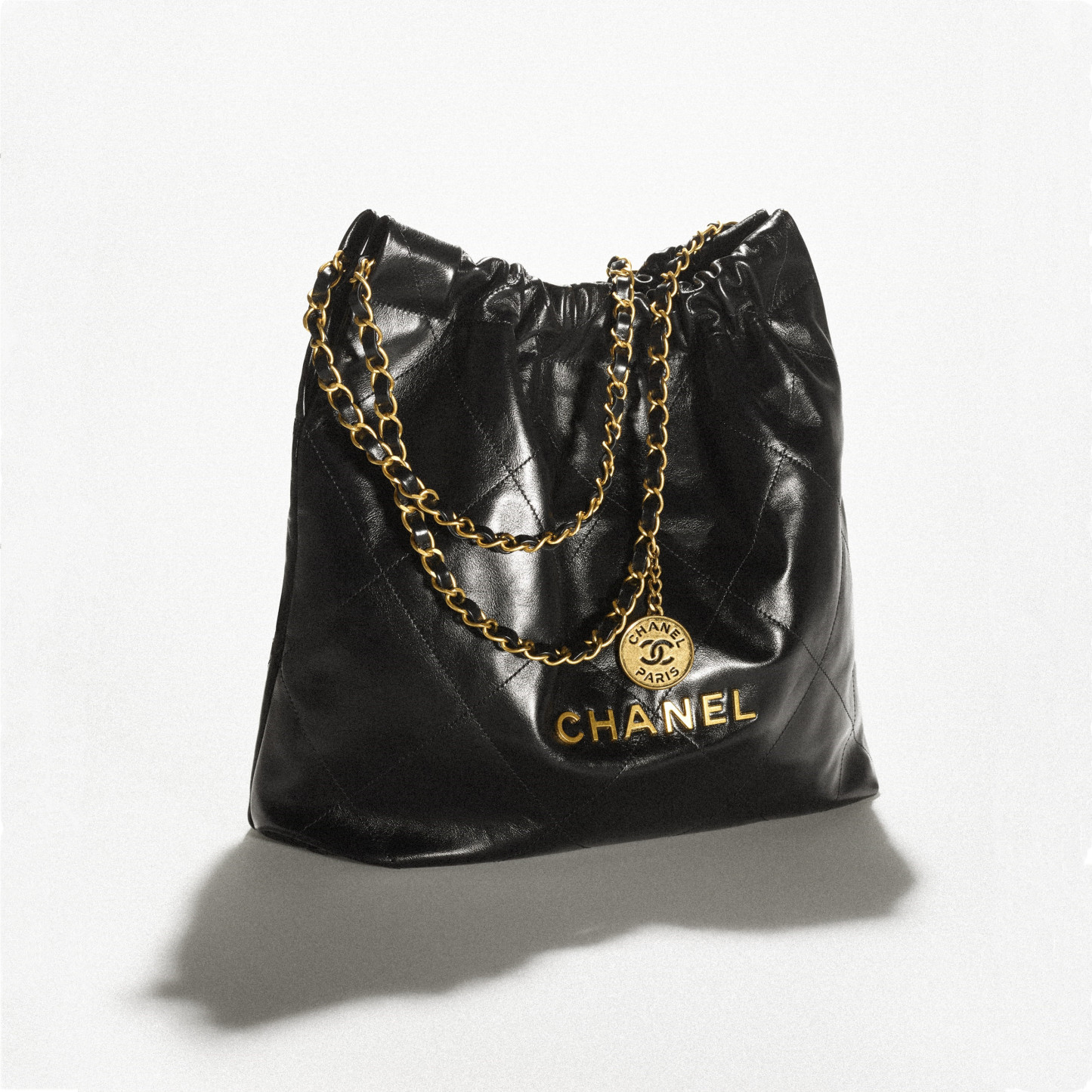 【CHANEL】VERY雑誌掲載！通勤からお出かけまで♪シャネル22 ハンドバックショルダーバッグ