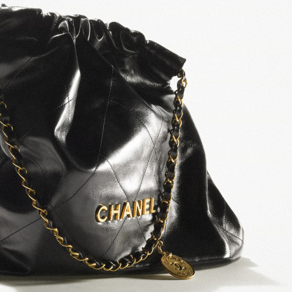 【CHANEL】VERY雑誌掲載！通勤からお出かけまで♪シャネル22 ハンドバックショルダーバッグ
