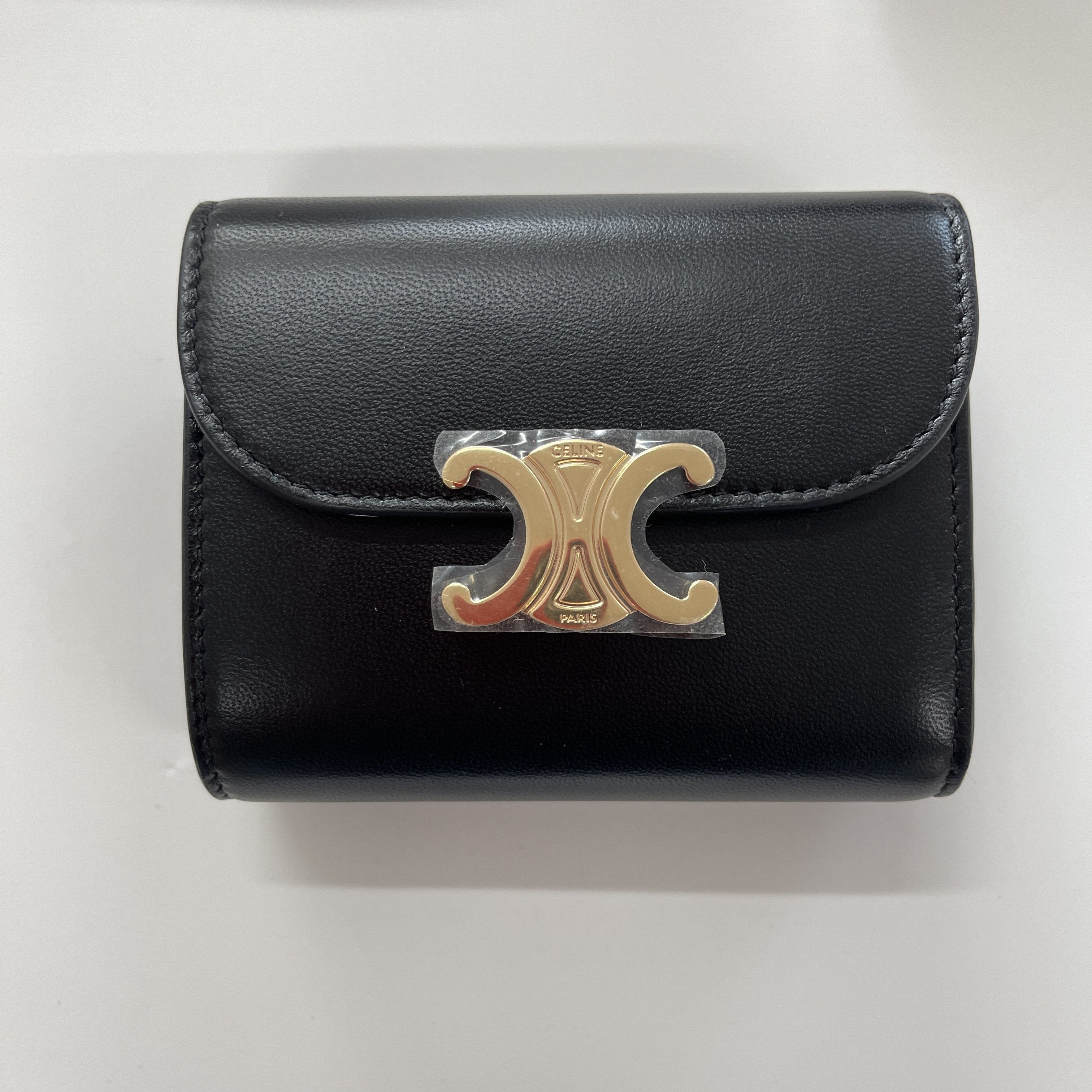 【CELINE】大人気★贈り物にも スモール フラップウォレット