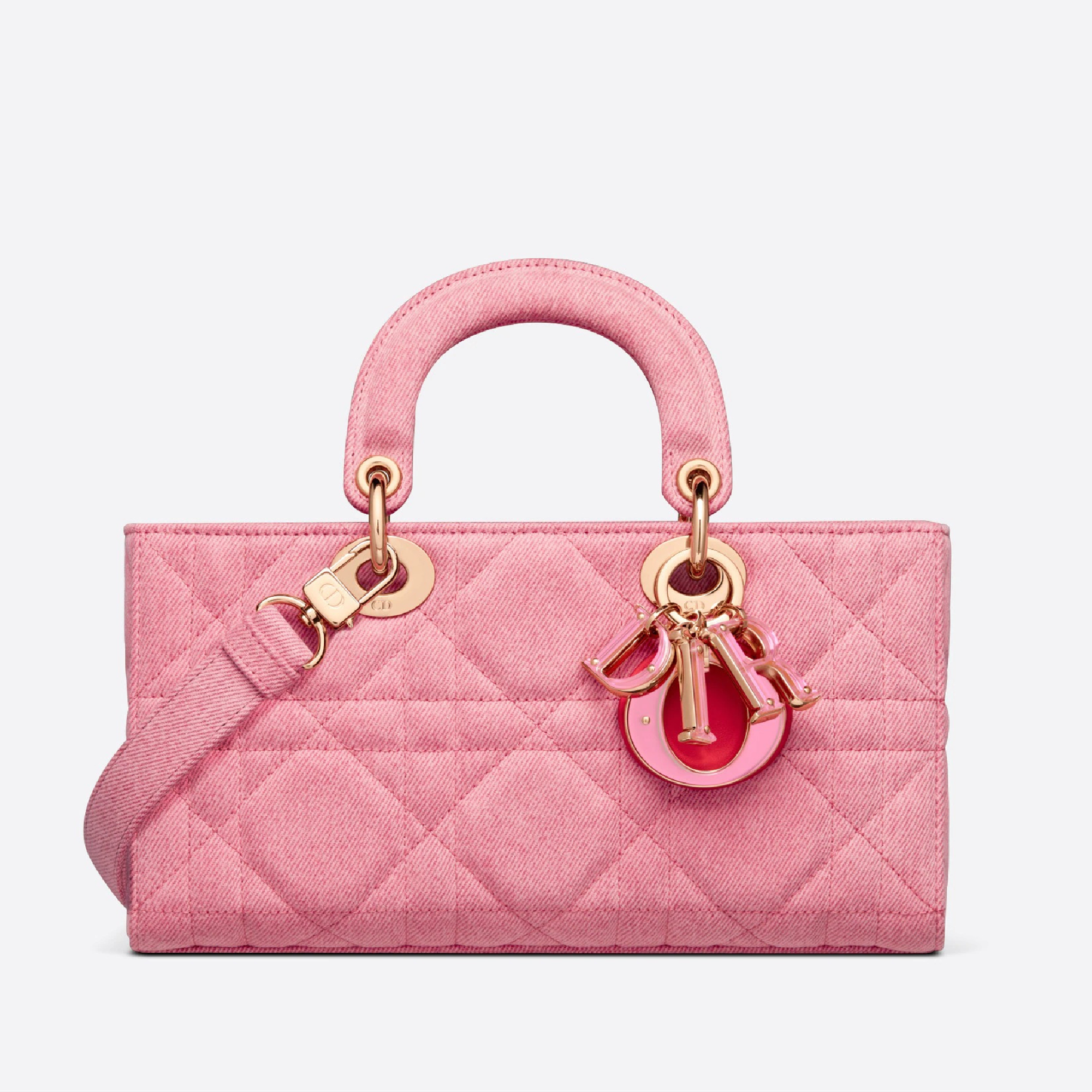 【DIOR】雑誌掲載！泉里香さん愛用！夏感あふれる新作バッグ「LADY D-JOY」が登場！