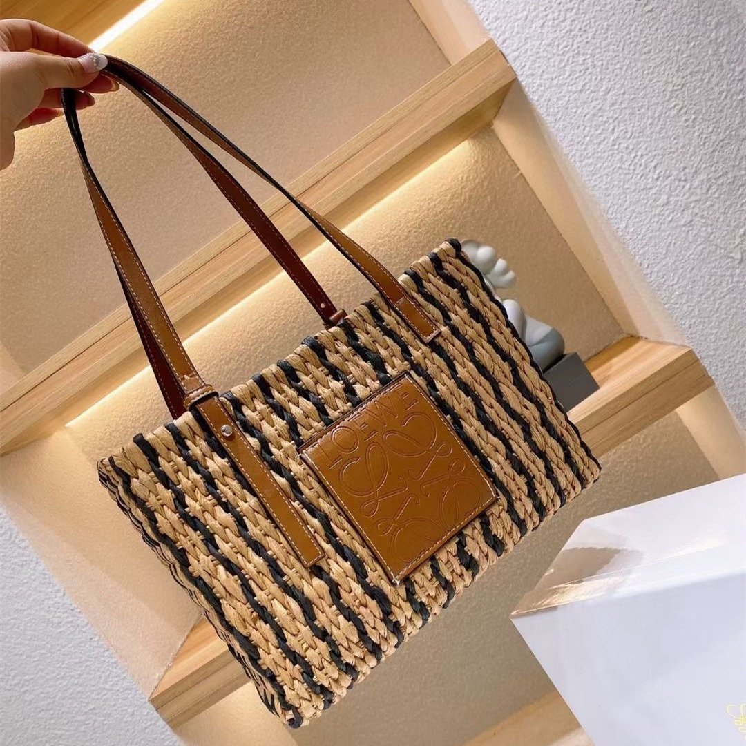 【LOEWE】軽快夏スタイル★バスケットバッグ