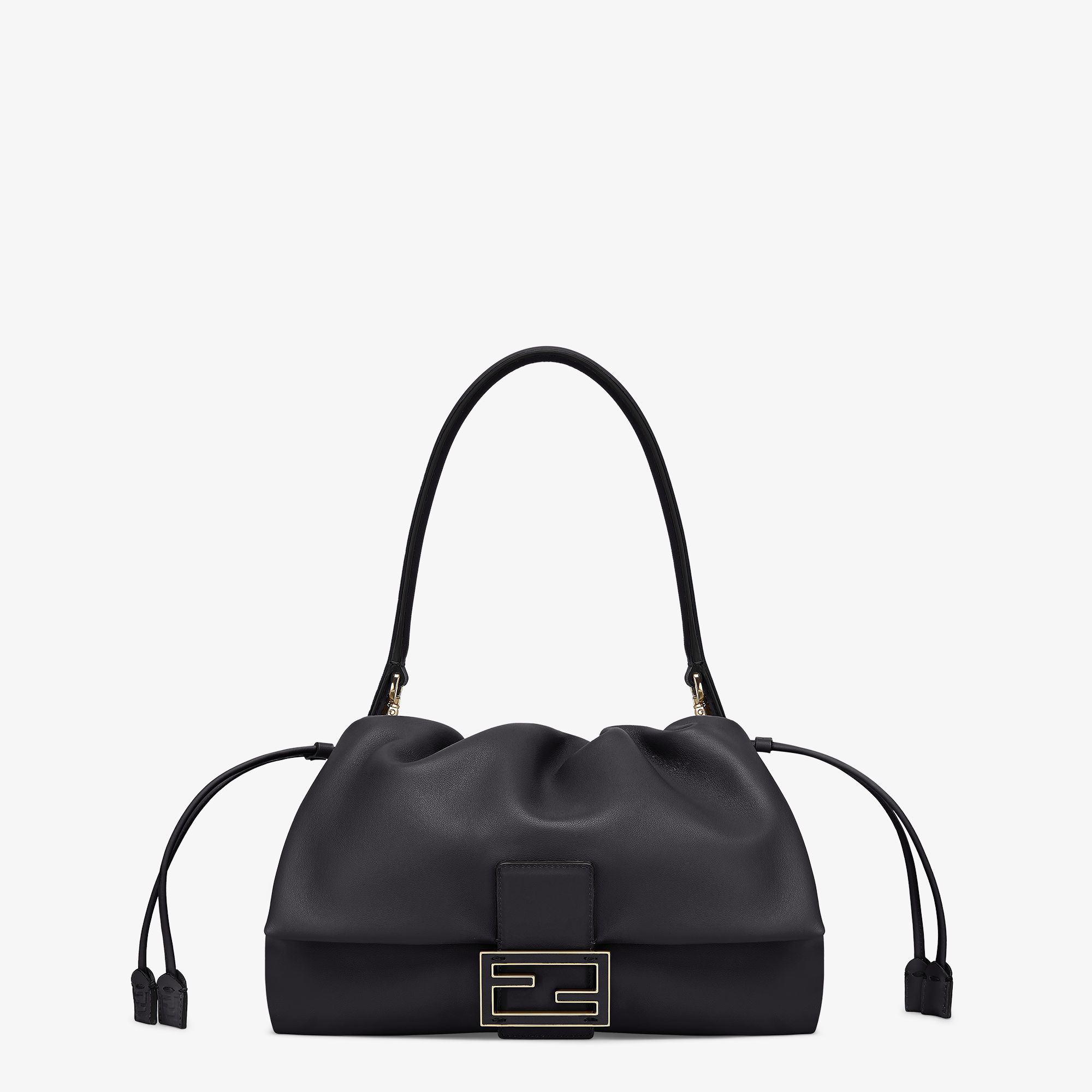 【FENDI】TWICEのMINAさん爱用！春感あふれる新作バッグ「Mamma Baguette」が登場！