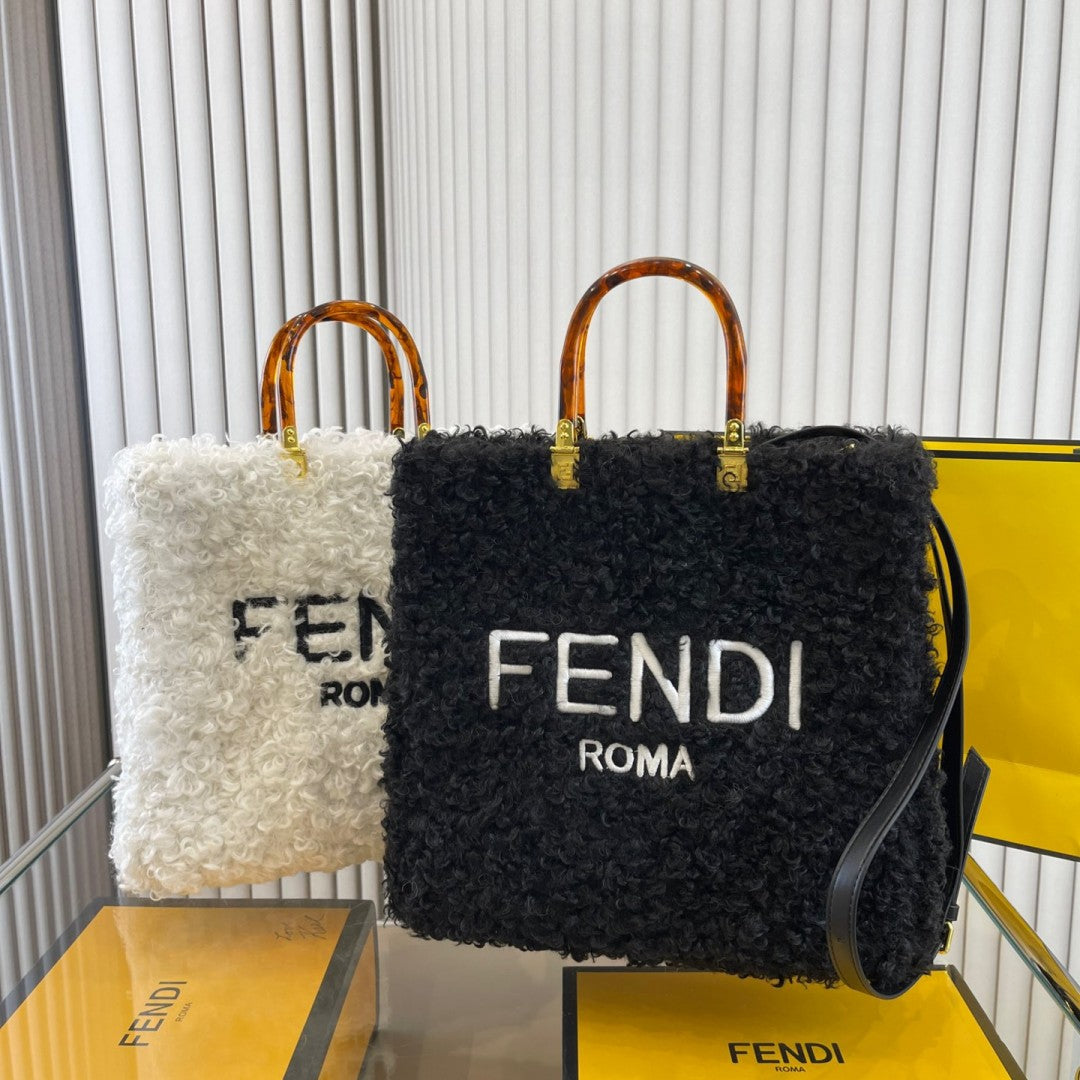 【FENDI】フェンディ サンシャイン ラージ