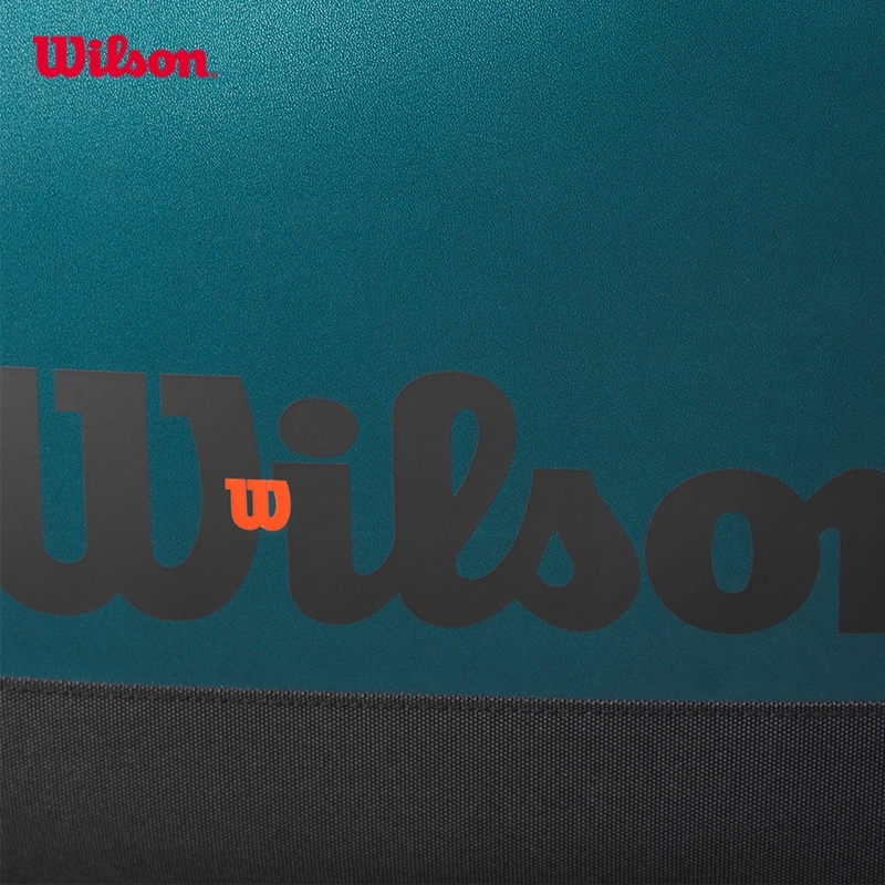 Wilson Blade V9 Super Tour 9 Pack Tennis Bag