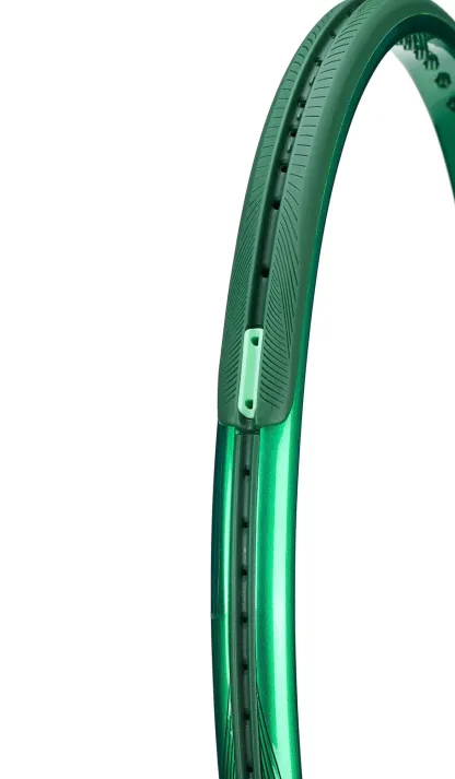 Wilson Blade 104 v10 Tennis Racket