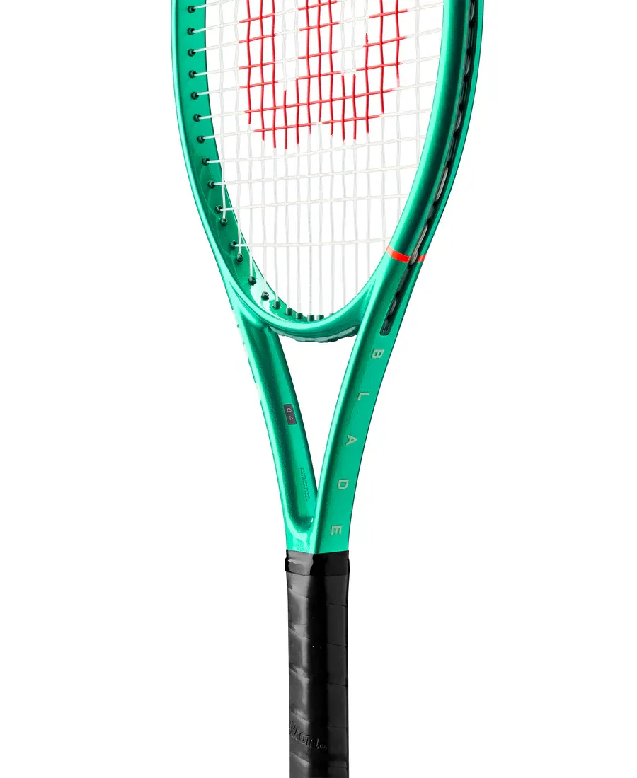 Wilson Blade 26 V10 Tennis Racket
