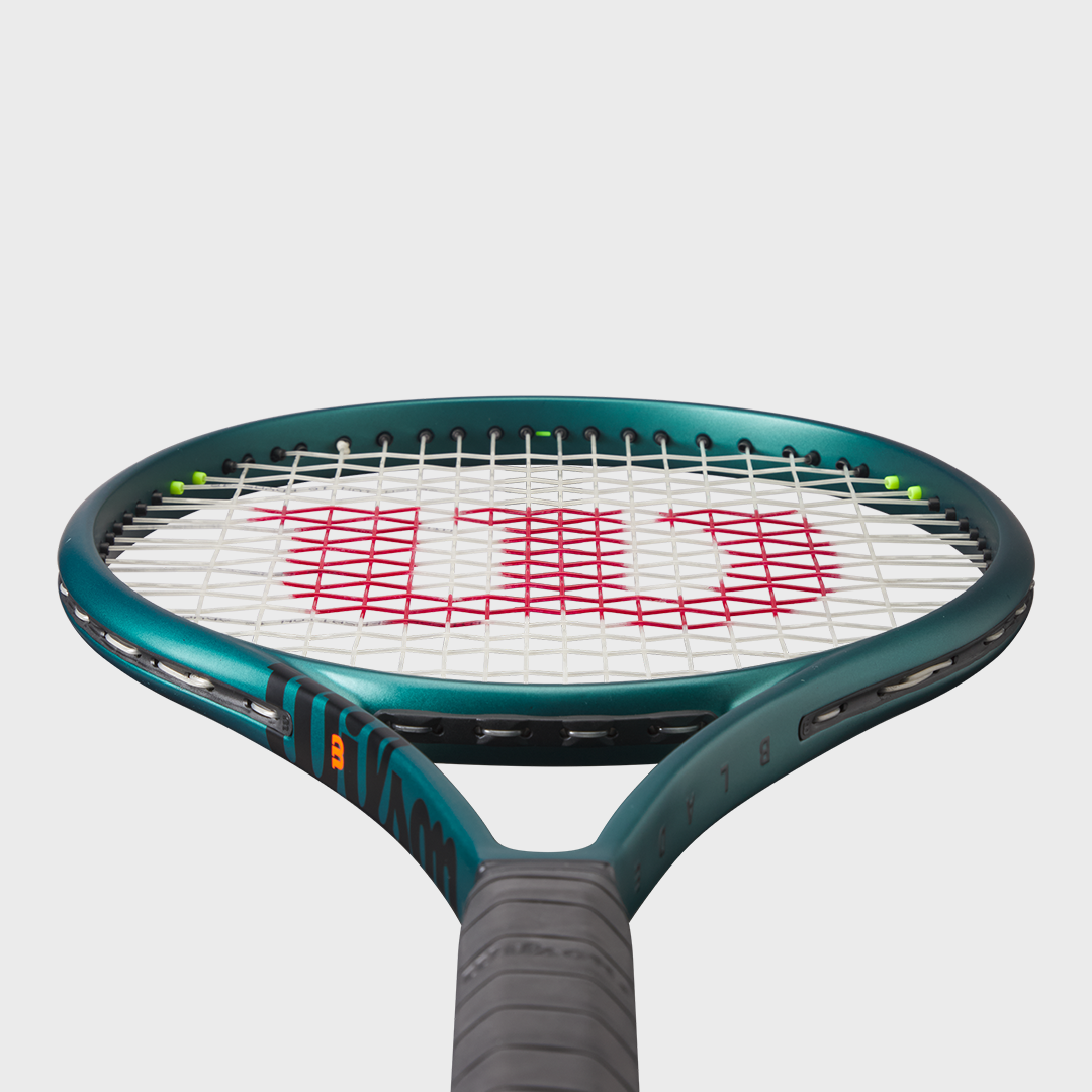 Blade 100 V9 Tennis Racket (Unstrung)