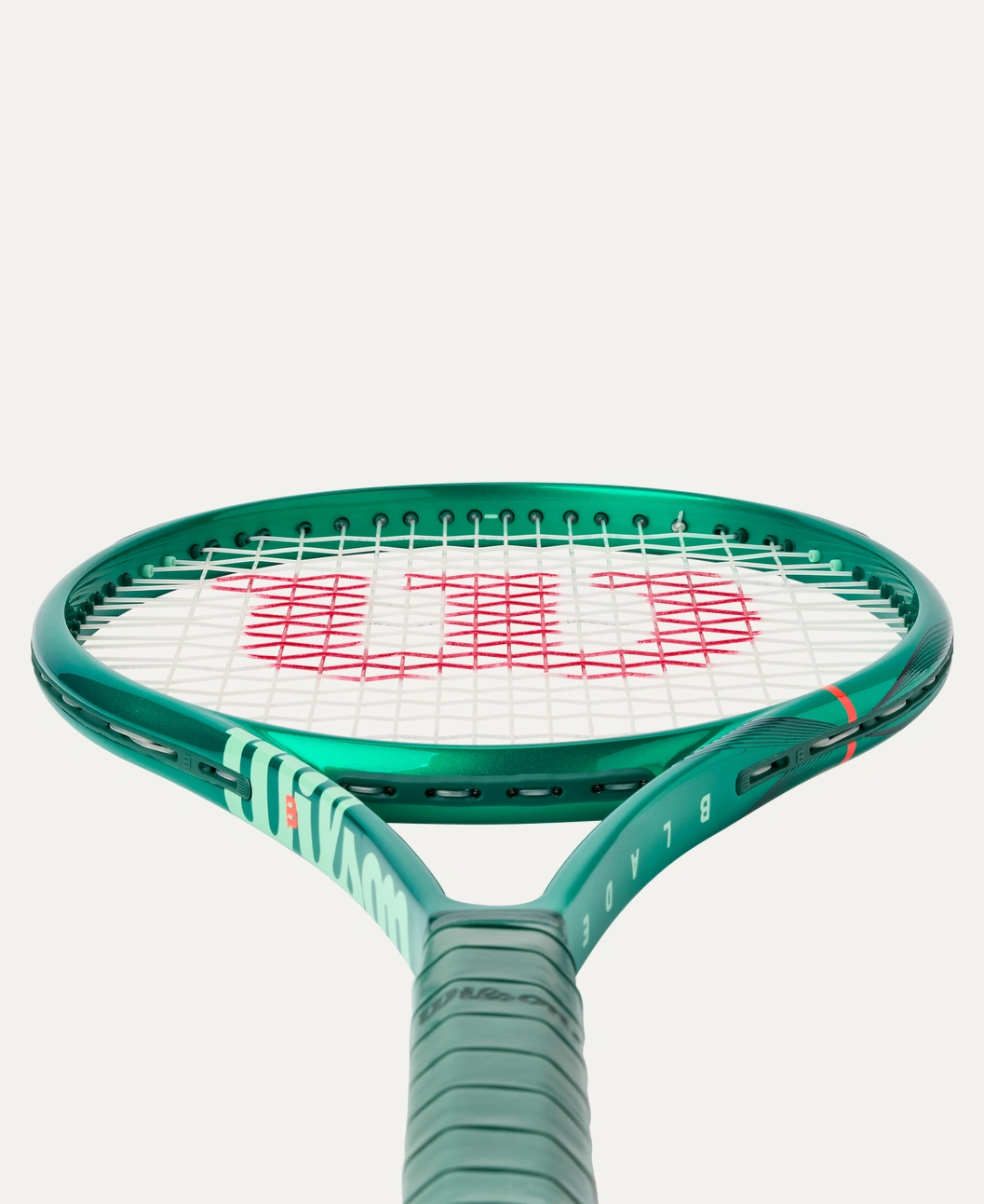 Wilson Blade 100UL V10 Tennis Racket