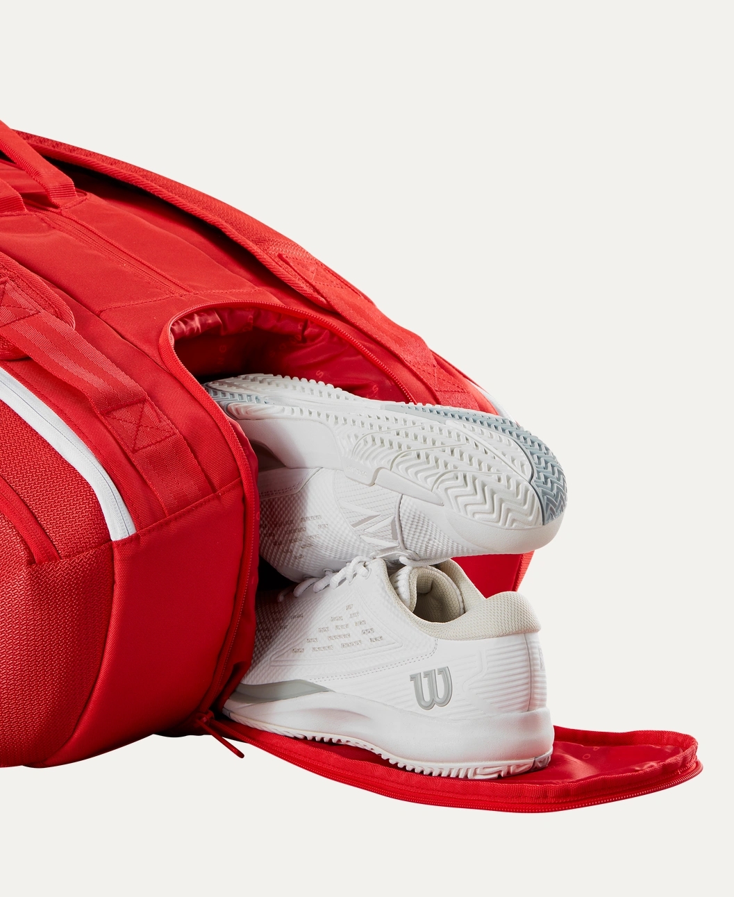 Wilson Super Tour Tennis Bag (15 Rackets)