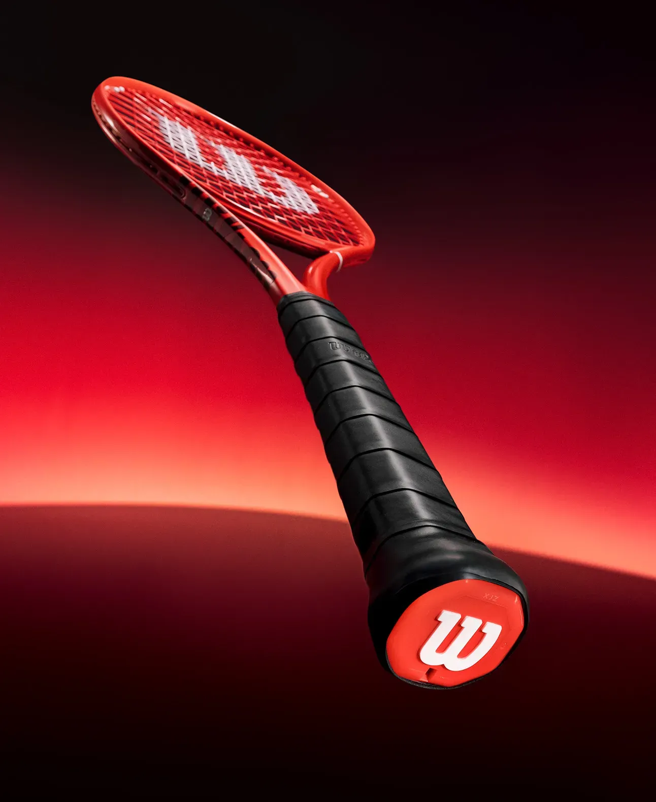 Wilson DEFYER 100 V1 Tennis Racket (Unstrung)