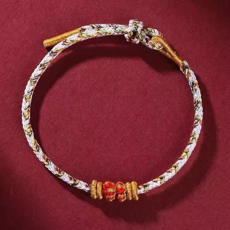 【พลิกชะตาฟ้าดิน!】 สร้อยข้อมือเชือกแดงมงคลสำหรับปีชง  $ลดครึ่งราคา! แก้ชงปี 2026 แก้ดวงตกด่วน$