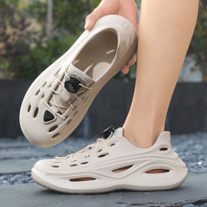 【🌤️ ต้องมีในหน้าร้อน!】รองเท้าแตะเจาะรู🩴 🥰 เทคโนโลยีลดแรงกระแทกแบบหุ้มพื้นล่าสุด 👍 สวมใส่สบายสุดๆ ✨ เพิ่มส่วนสูง 5 ซม. ✨ ป้องกันล