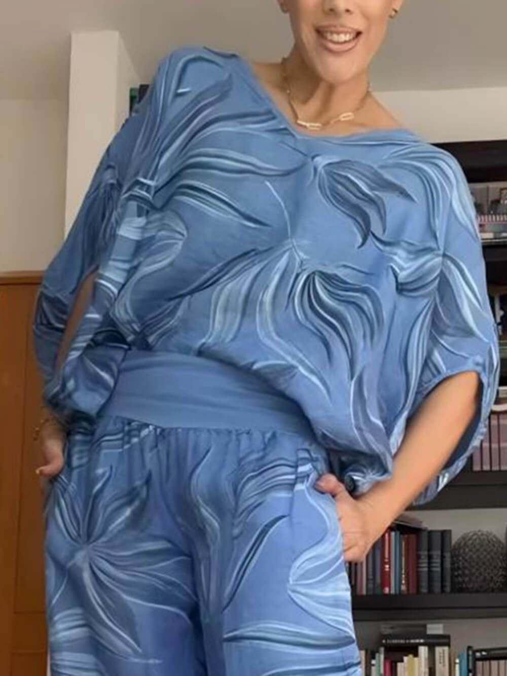 Unique Drop-Shoulder Floral Print Loose Shirt