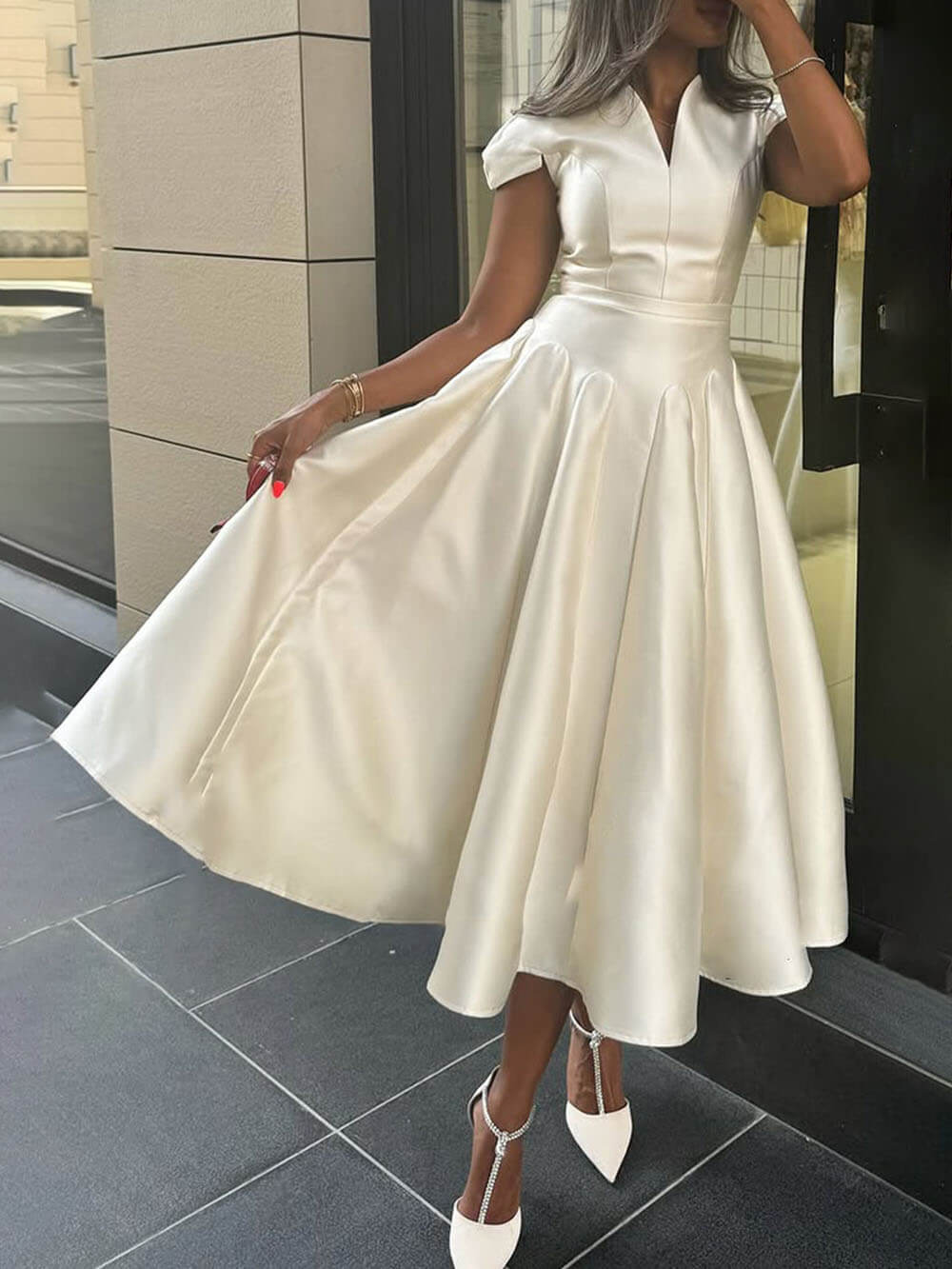 Elegant Pleated V-Neck Waisted A-Line Midi Dress