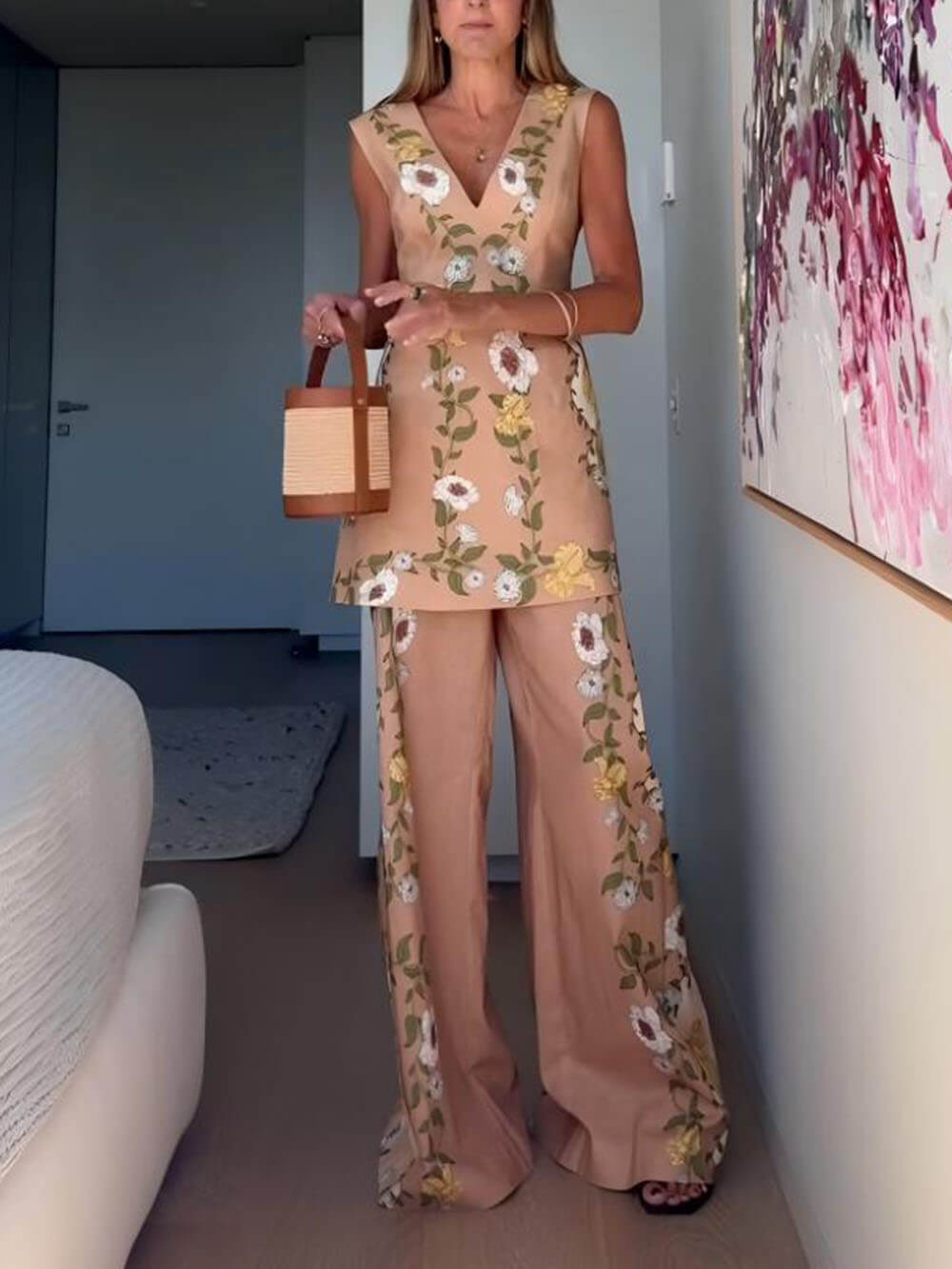 Chic Perfect Style Linen Blend Floral Midi Sleeveless Top