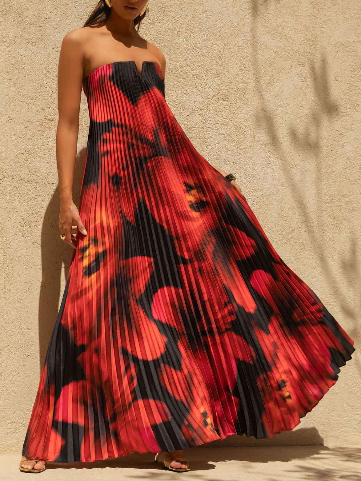 Elegant Pleated Floral-Print Satin Sweetheart Maxi Dress