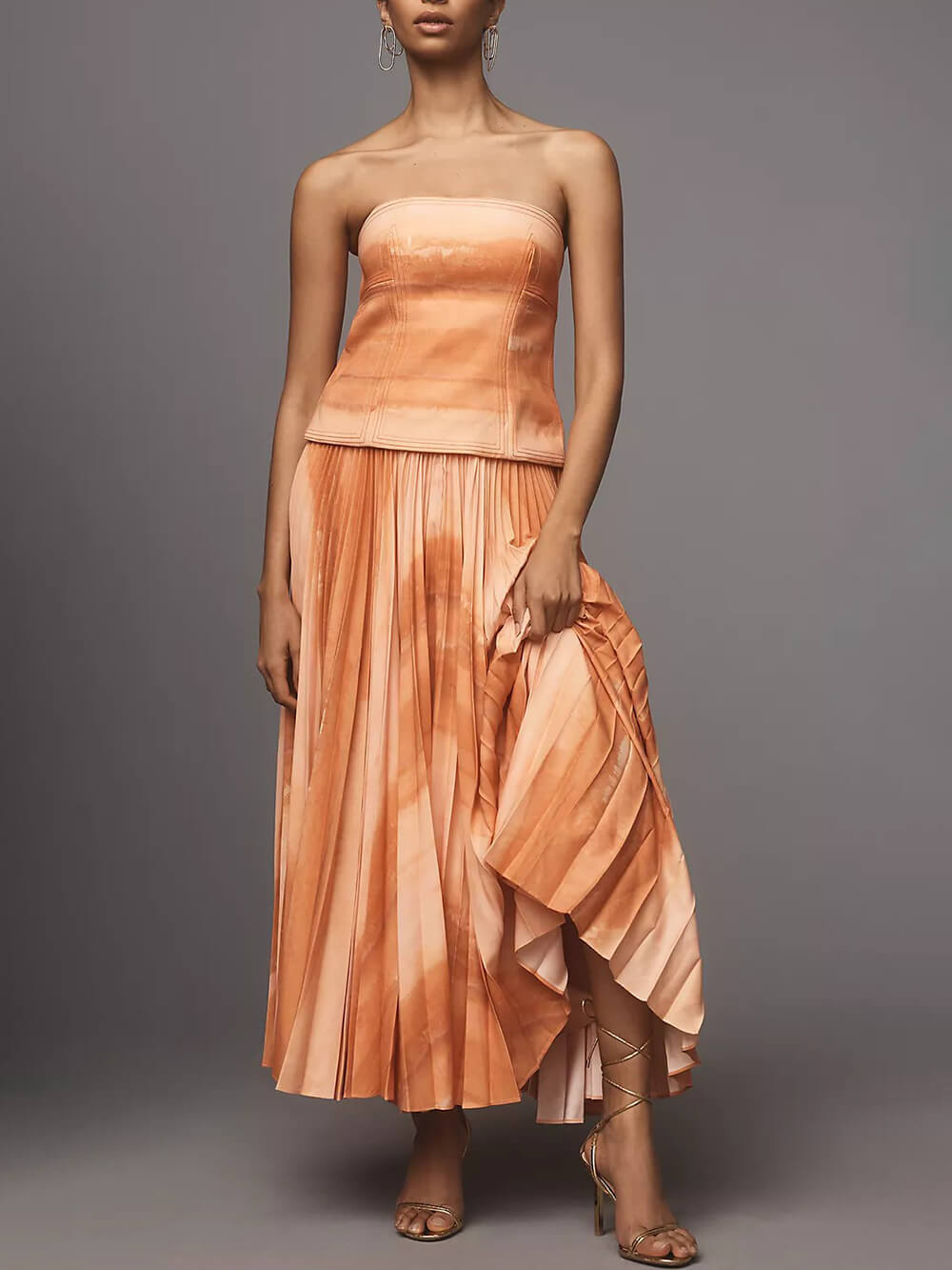 Exquisite Ethereal Ombre Print Strapless Ruched Maxi Dress