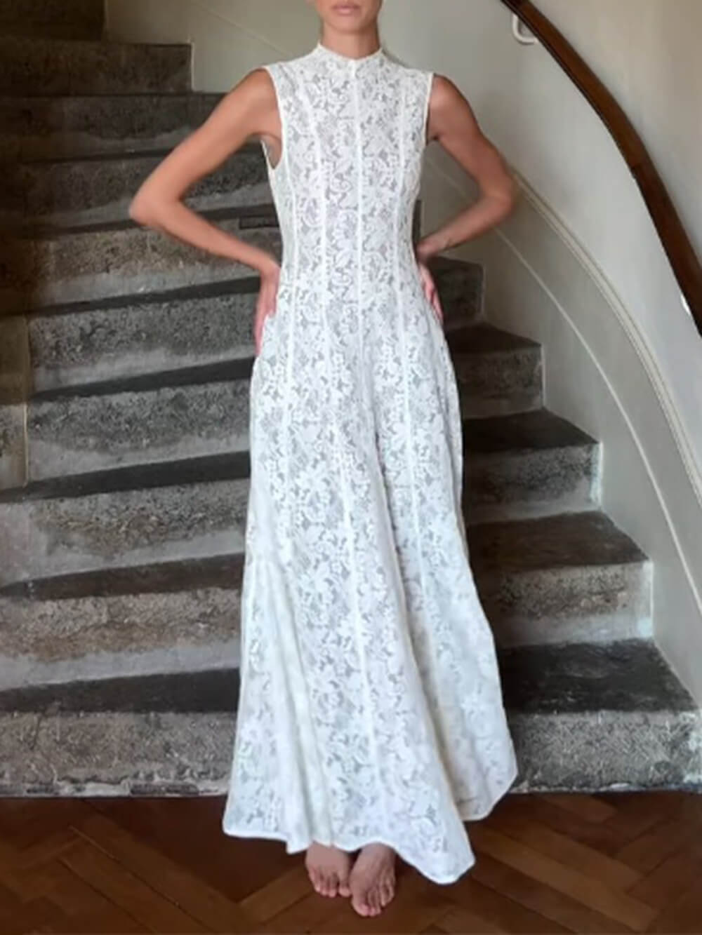 Elegance Timeless Sleeveless Lace Bodycon Maxi Dress