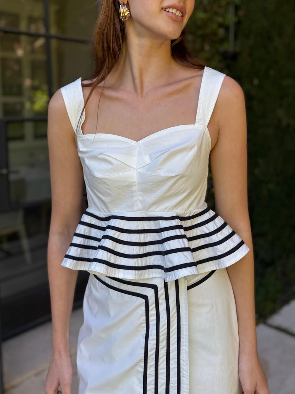 Exquisite Striped Sleeveless Ruffled Crop Top