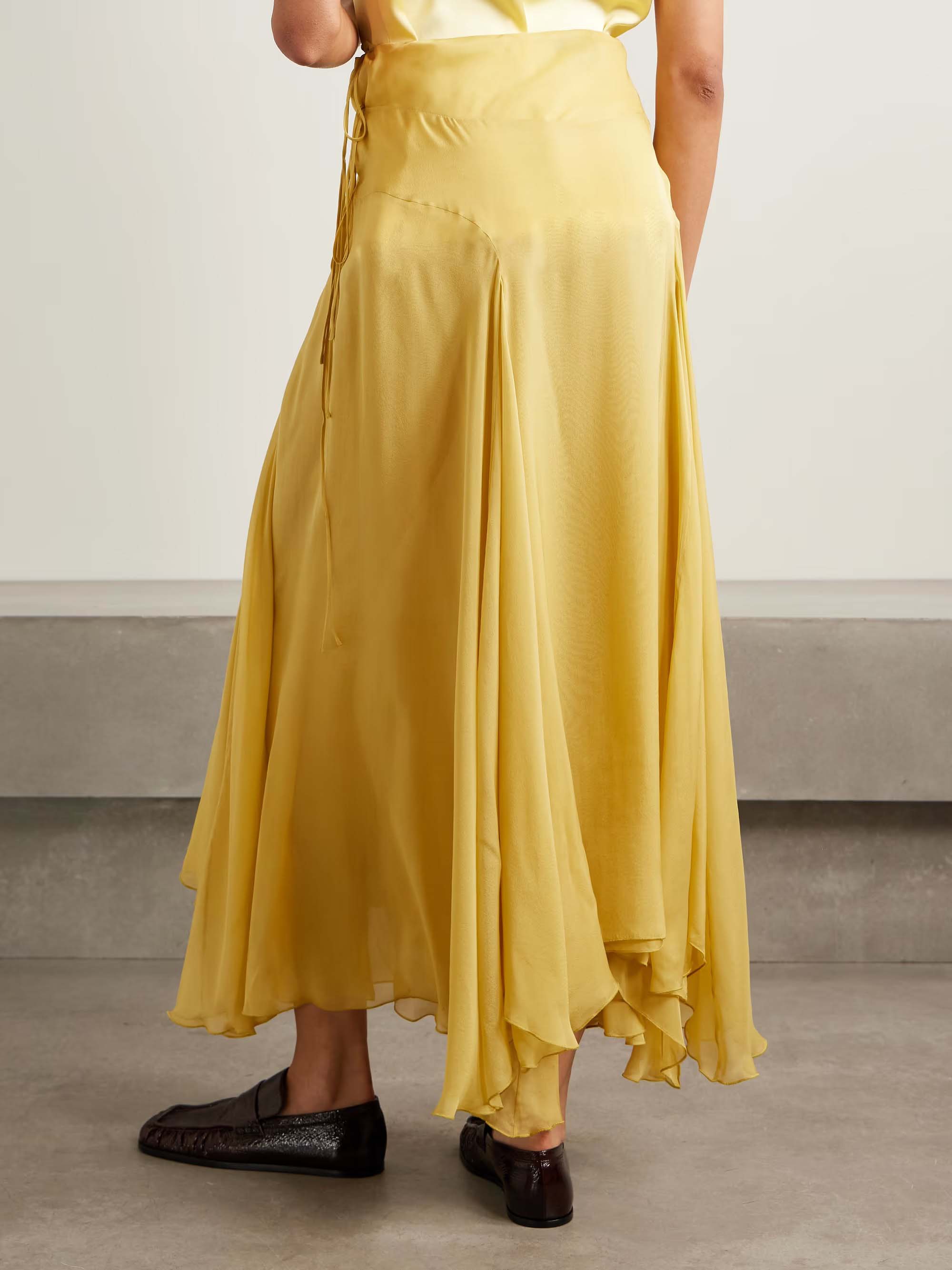 Exquisite Asymmetrical Pleated Chiffon Maxi Skirt