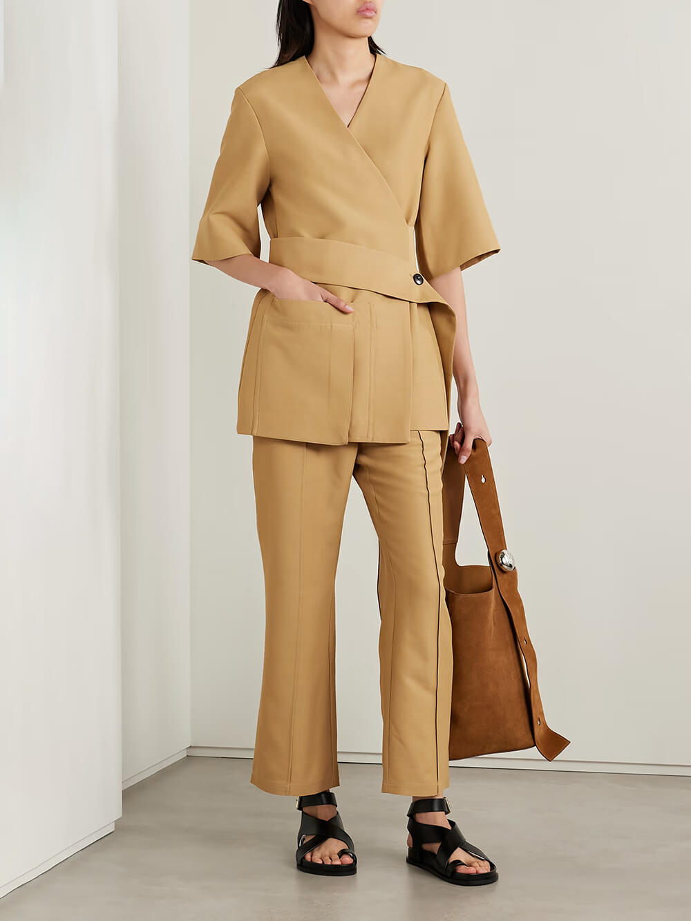 Exquisite Pleated Trim Straight Cropped Pants