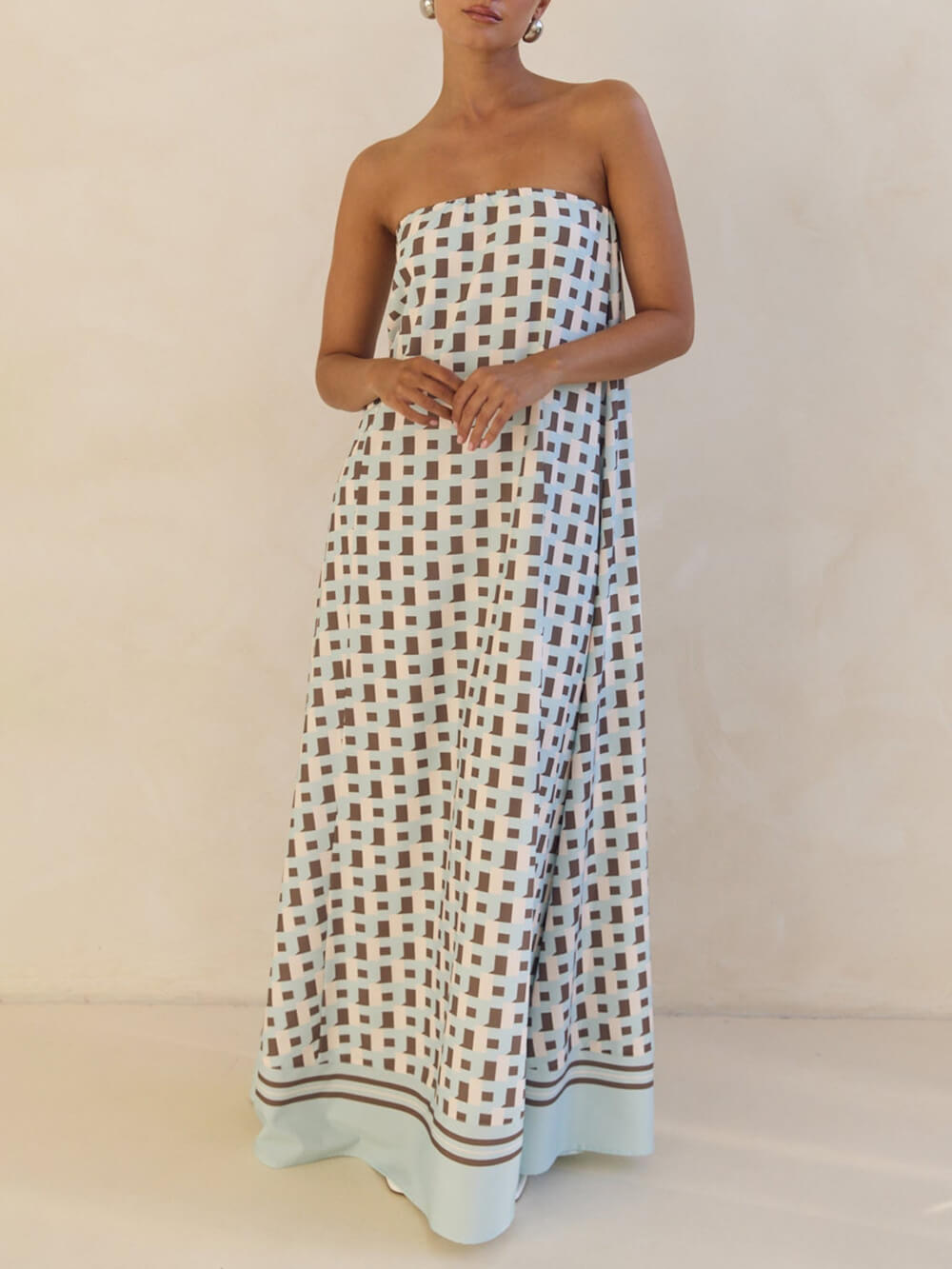 Exclusive Geometric Print Off-Shoulder A-Line Maxi Dress