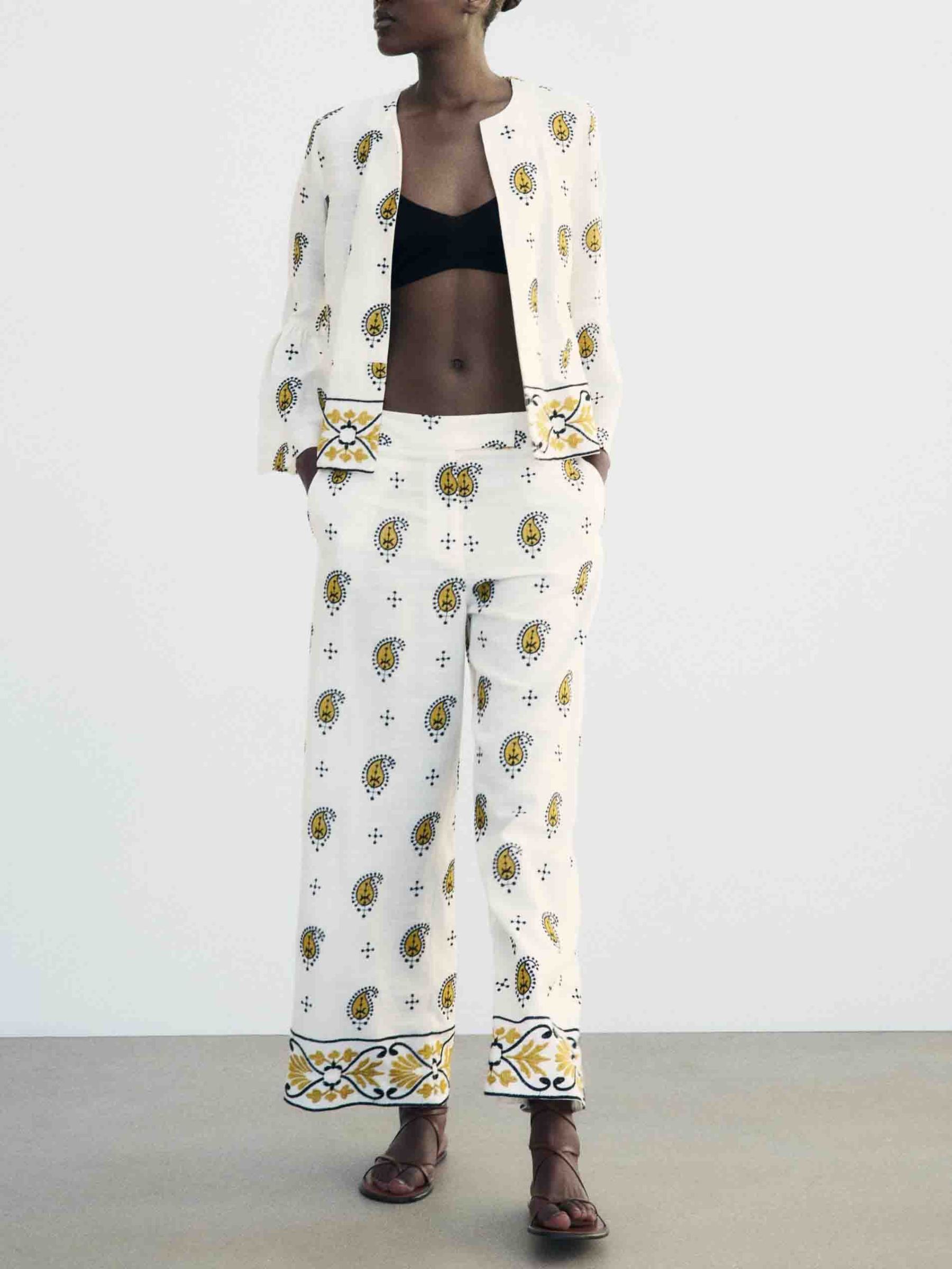 Unique Fresh Cashew Flower Print Pants