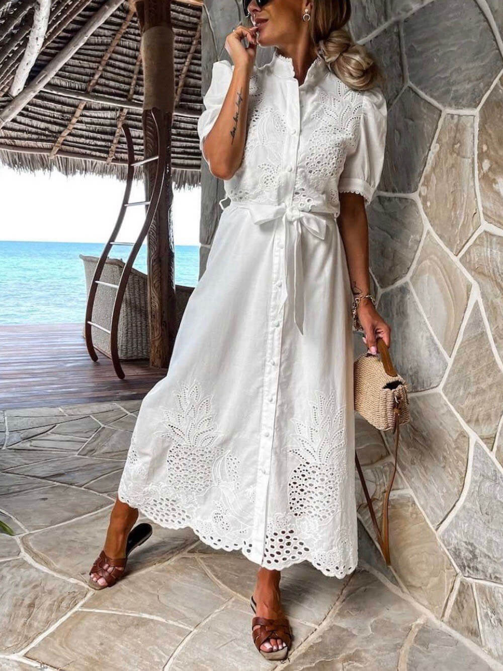 Exquisite Lace Stitching Hollow Waist Wide Swing Dress