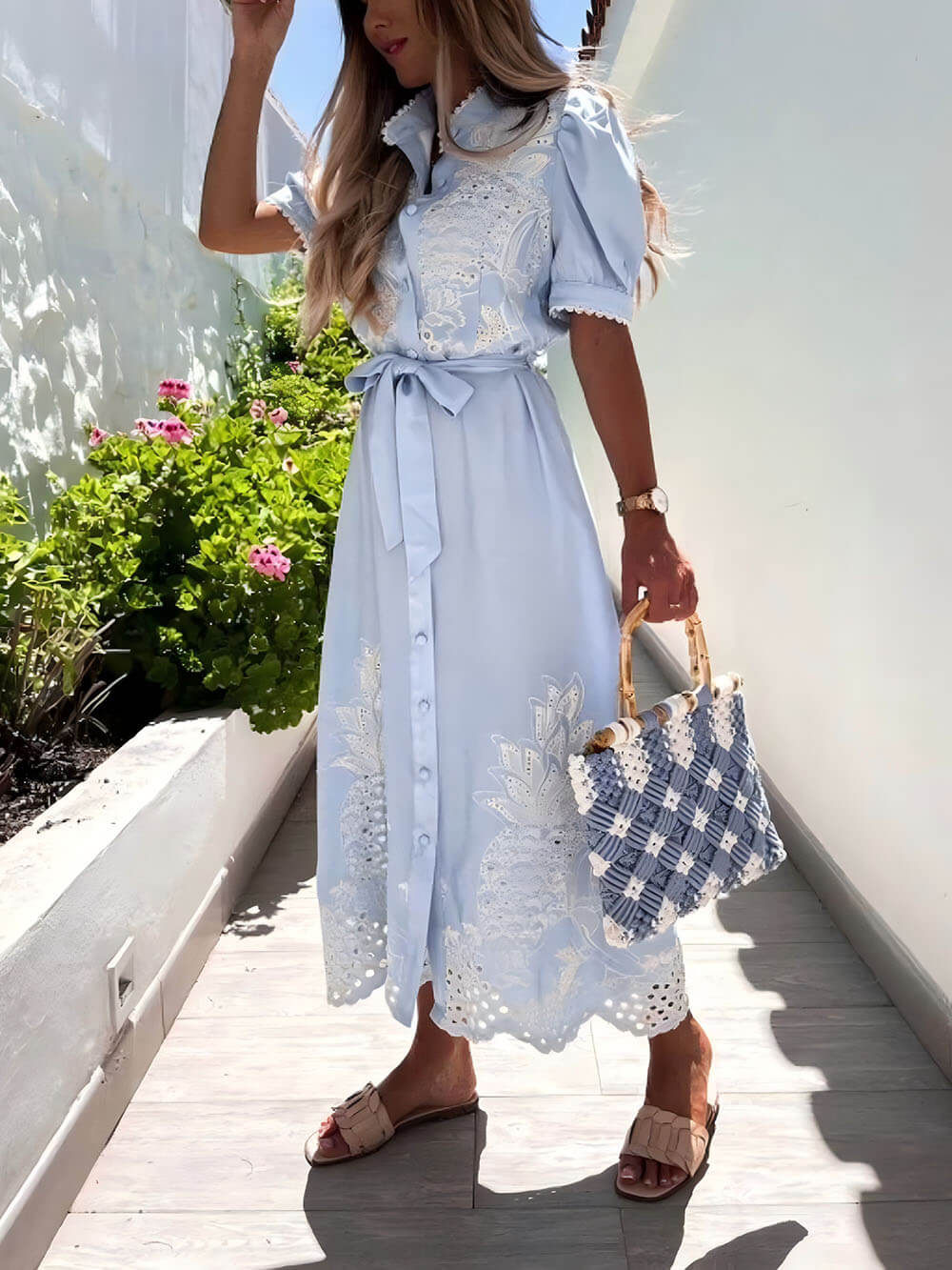 Exquisite Lace Stitching Hollow Waist Wide Swing Dress